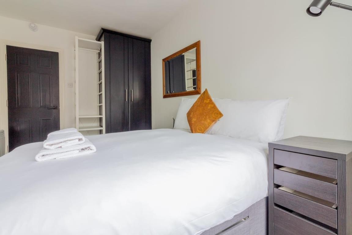 Апартаменты Guestready - Mystic Interiors Near The City Centre Дублин Экстерьер фото